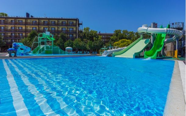 "Slavyanka Ultra All Inclusive Hotel" 4* отель