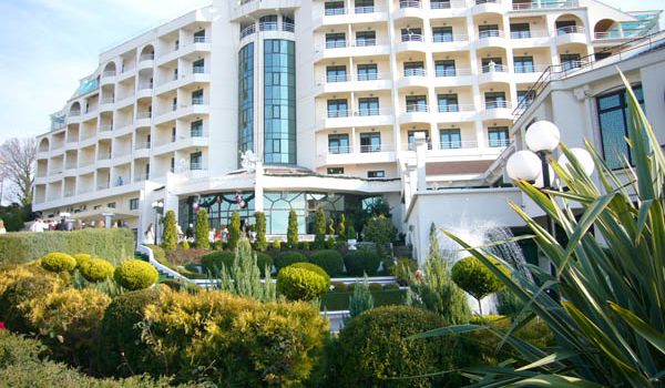 "Октябрьский" 4* санаторий, отдых в Крыму