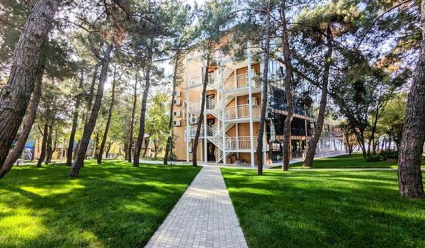 "Черноморская здравница "Кабардинка", отдых в Крыму