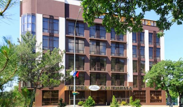 Отель "Калифорния", отдых в Крыму
